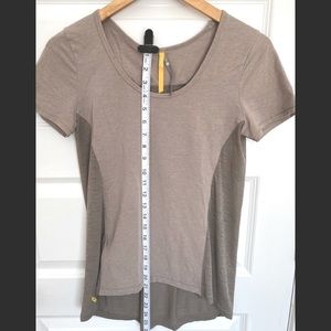 Lolë short sleeve tee shirt.